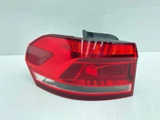 Volkswagen Touran III 2024 Rear Tail Light Lamp 5TA945095D BCE20687