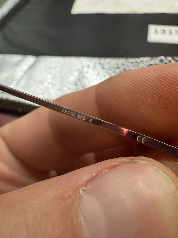 Óculos Silhouette roxo sem moldura 7581 40 6054 17-140 usado muito bom - Imagem 3 de 4