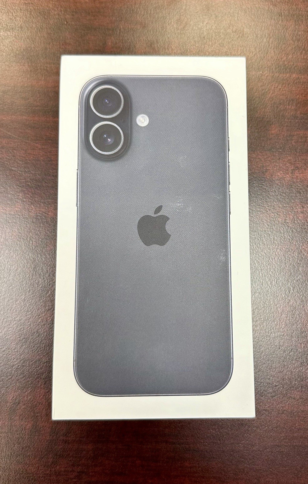Brand New Apple iPhone 17 - 256 GB - Black (Verizon)