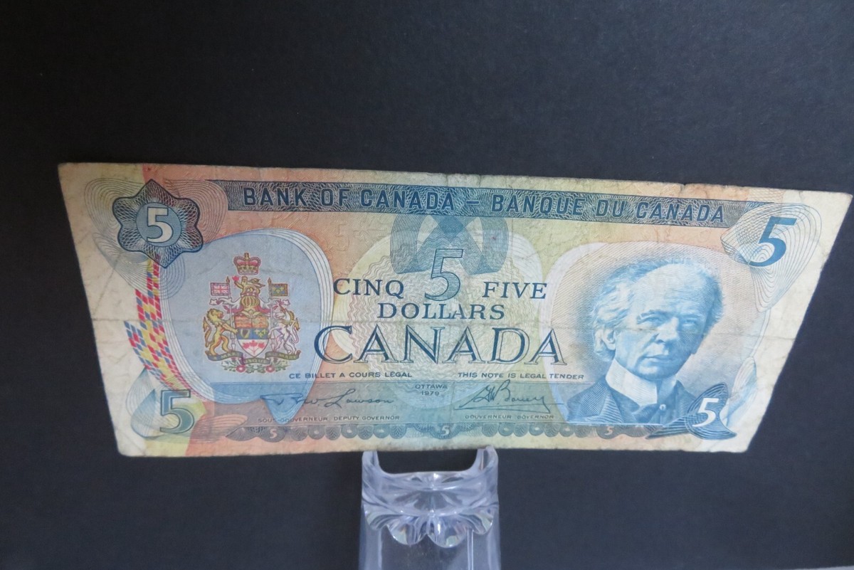 5000 Dollar Bill Canada