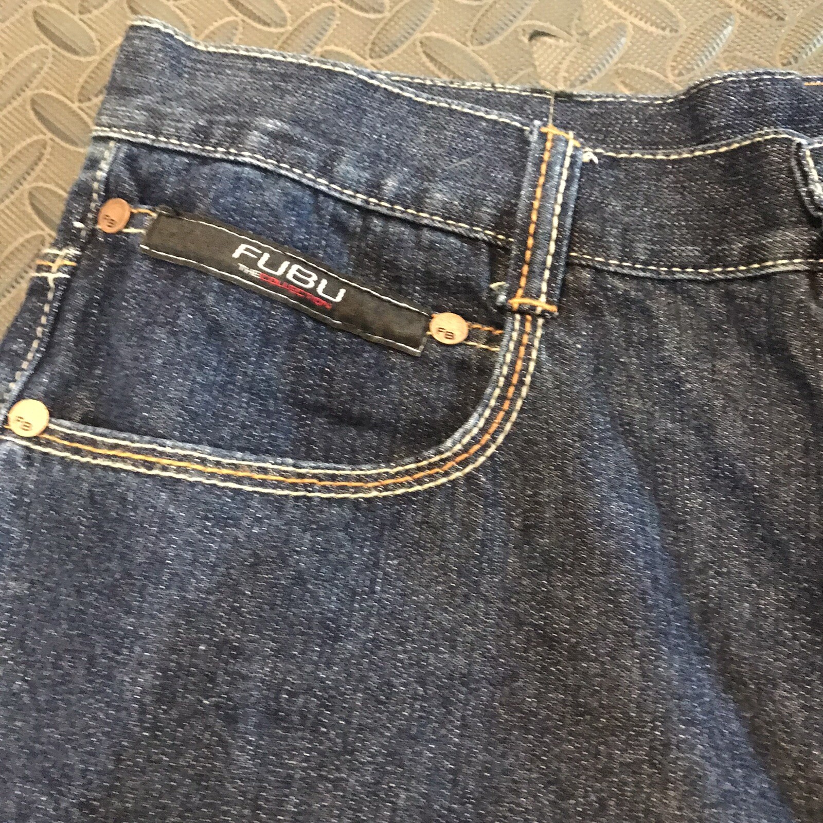 FUBU The Collection Men’s Denim Shorts Size 36 Gem