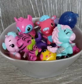 Hatchimals COLLEGGTIBLES Lot of 11 Used Good condition