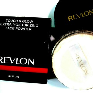 revlon moisturizing powder