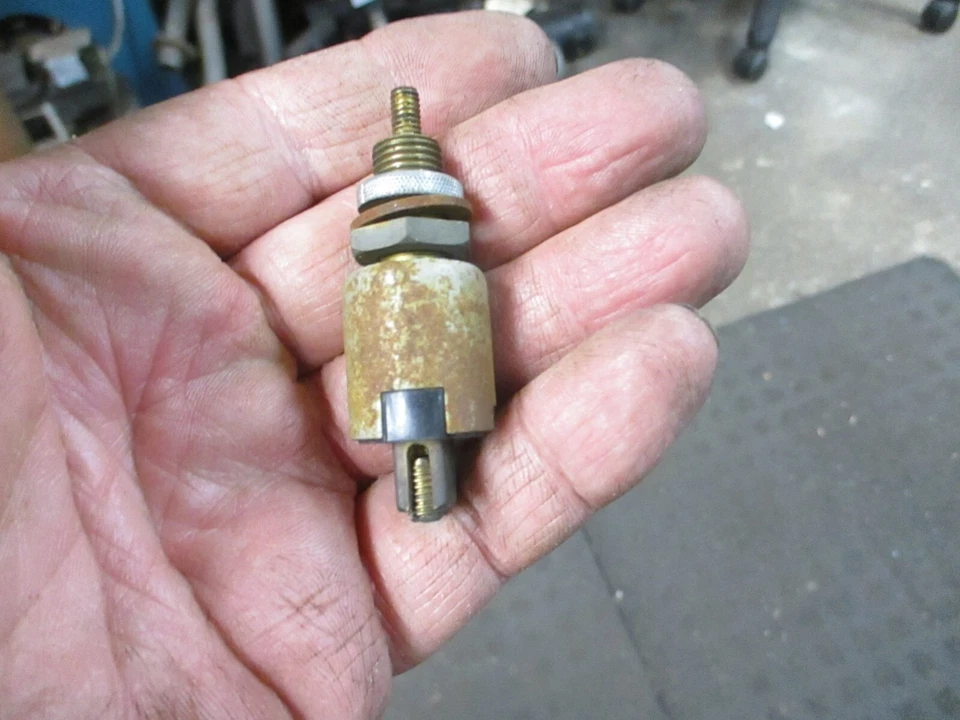 ROLLS ROYCE DAWN BENTLEY Mark VI MK VI R Tipo Lámpara antiniebla Interruptor de tracción Foto 3 de 3