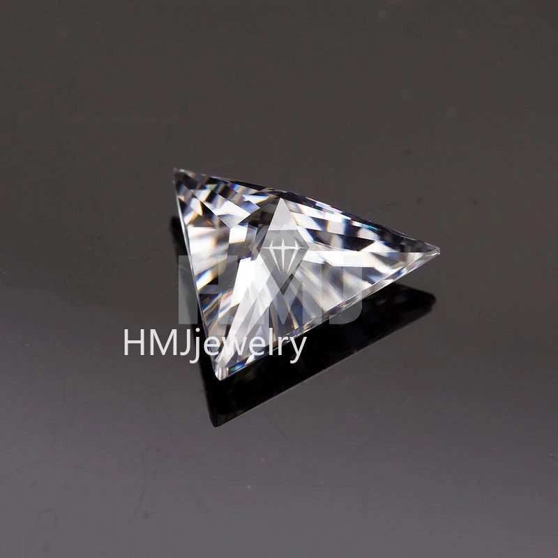 White D Color Trillion Cut VVS1 Moissanite Loose Gemstone With GRA Certificate - Image 4 of 4