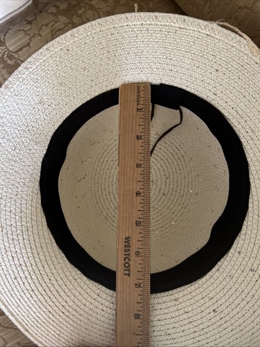 Summer straw hat with Sparkles seashells and faux pearls - Picture 5 of 13
