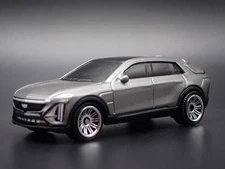 2022-2025 CADILLAC CADDY LYRIQ EV 4DOOR SUV 1:64 SCALE DIORAMA DIECAST MODEL CAR