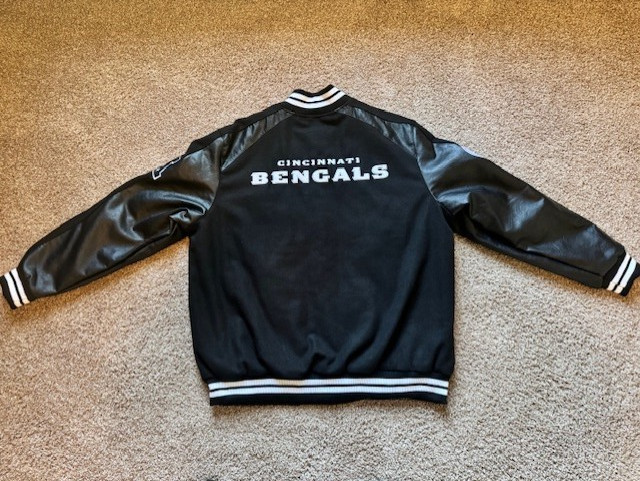 Cincinnati Bengals NFL Varsity Jacket XXL Black Wool Body Faux Leather Sleeves