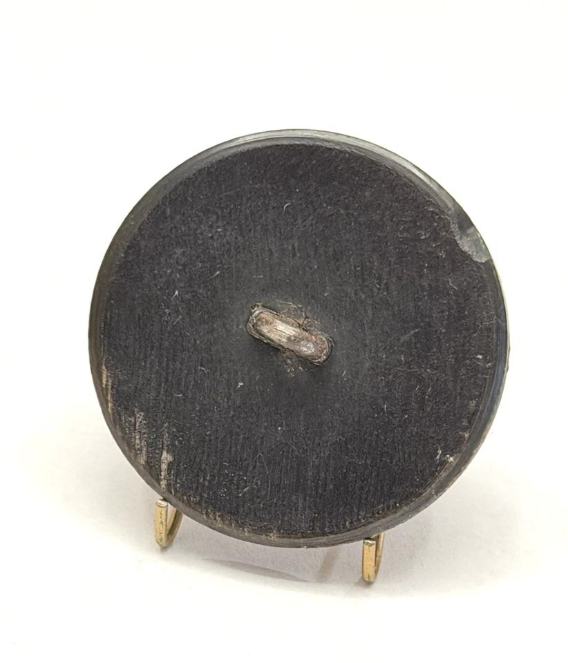 Antique Pressed Horn Woman's Profile/Head CAMEO Button - 1-1/4" (T1) - Image 3 of 3