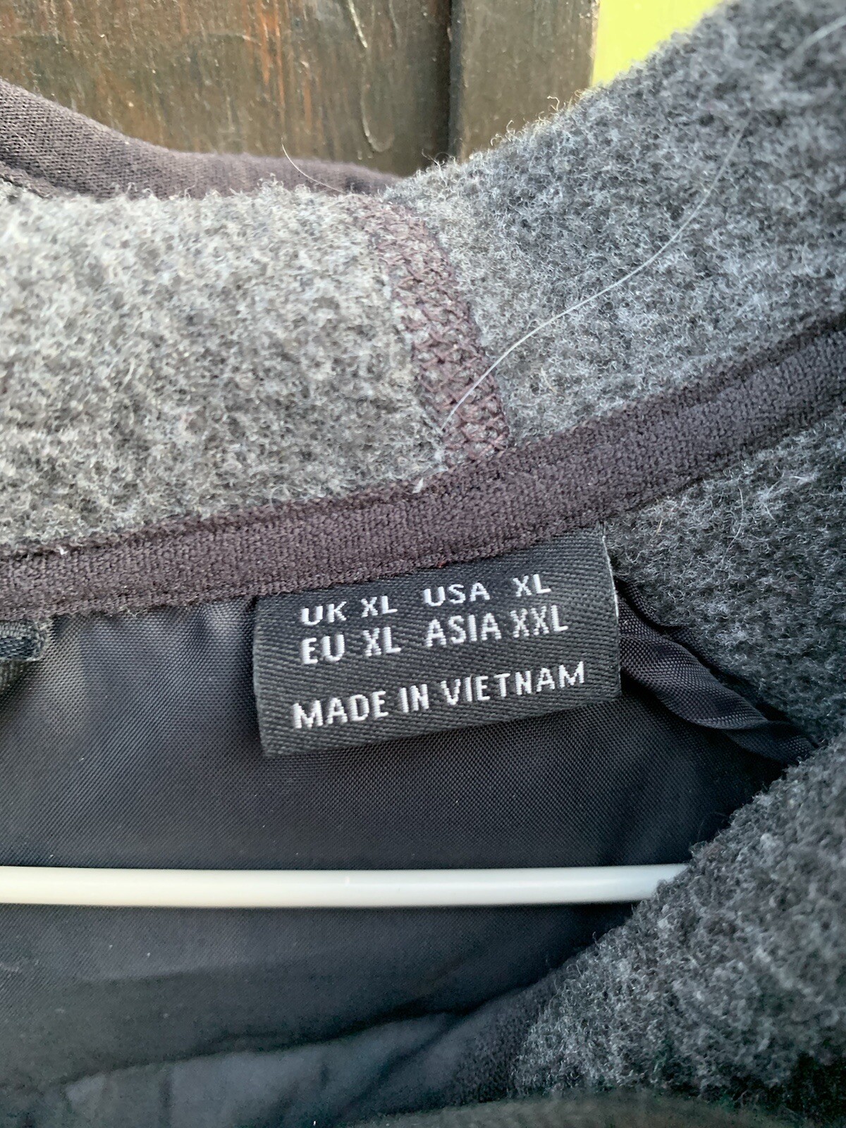 Berghaus ‘Duneline’ Black Hybrid Hydroloft Insulated Jacket Size Men’s