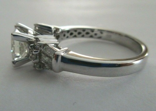 1.60 Carat 18K Gold Diamond Engagement Ring Center=1.10 I-VS2 Value=$15,750 - Picture 7 of 12