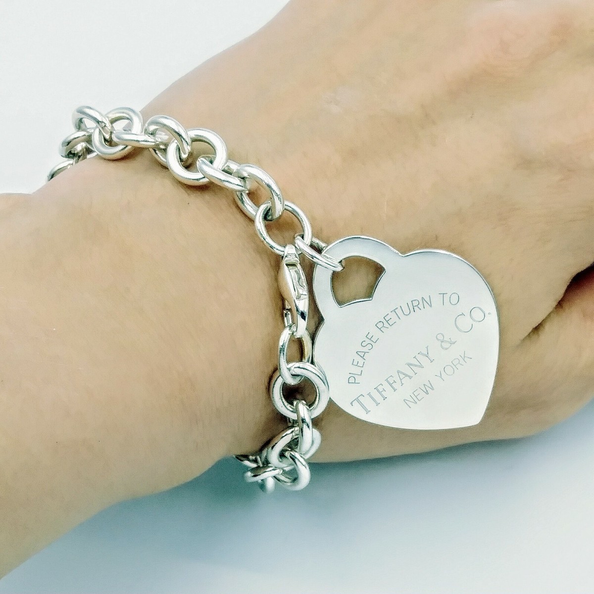 Tiffany & Co 1.5” Extra Large Sterling Silver Heart Charm Bracelet