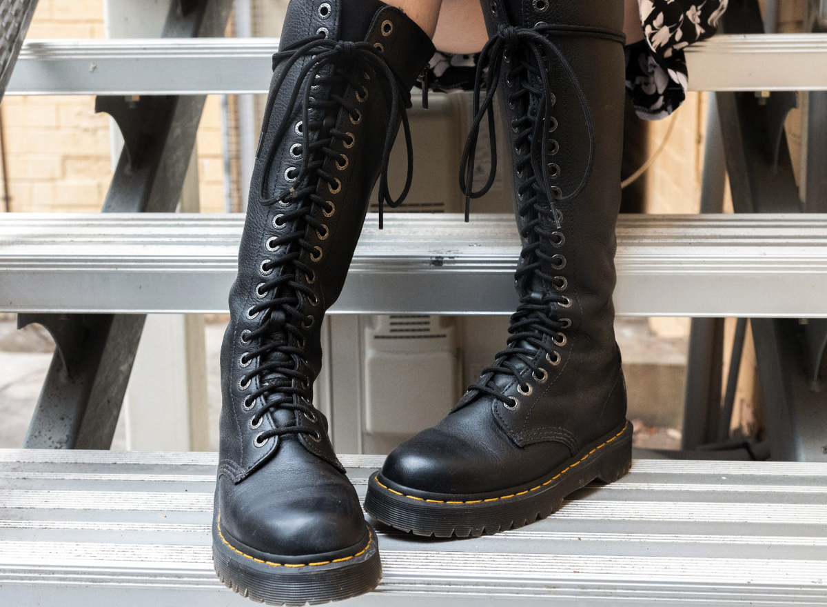 DR. MARTENS 1B60 BEX PISA KNEE HIGH Leathe BOOTS MSRP$280 DR. MARTENS 1B60 BEX PISA KNEE HIGH Leathe BOOTS MSRP$280
