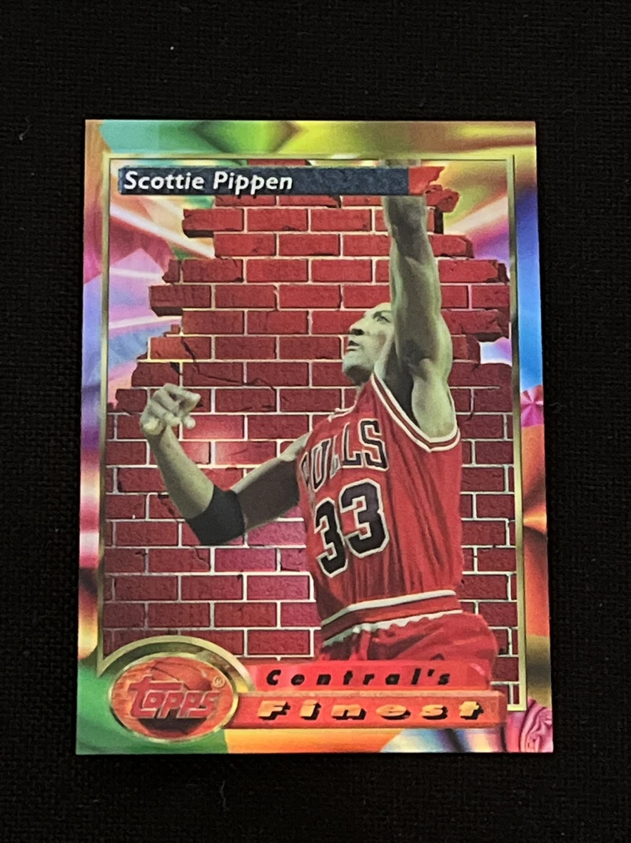 SCOTTIE PIPPEN 1993-94 TOPPS FINEST REFRACTOR BASKETBALL CARD #105 BULLS