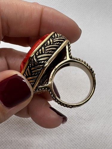 Barse Carved Cinnabar Statement Ring Bronze Size 8.5 NWOT Cocktail Celeb Style - Picture 5 of 10