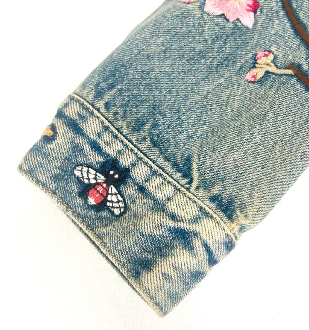 Giacca Denim GUCCI con Ricamo Floreale Donna38 Usata Consegnata dal Giappone