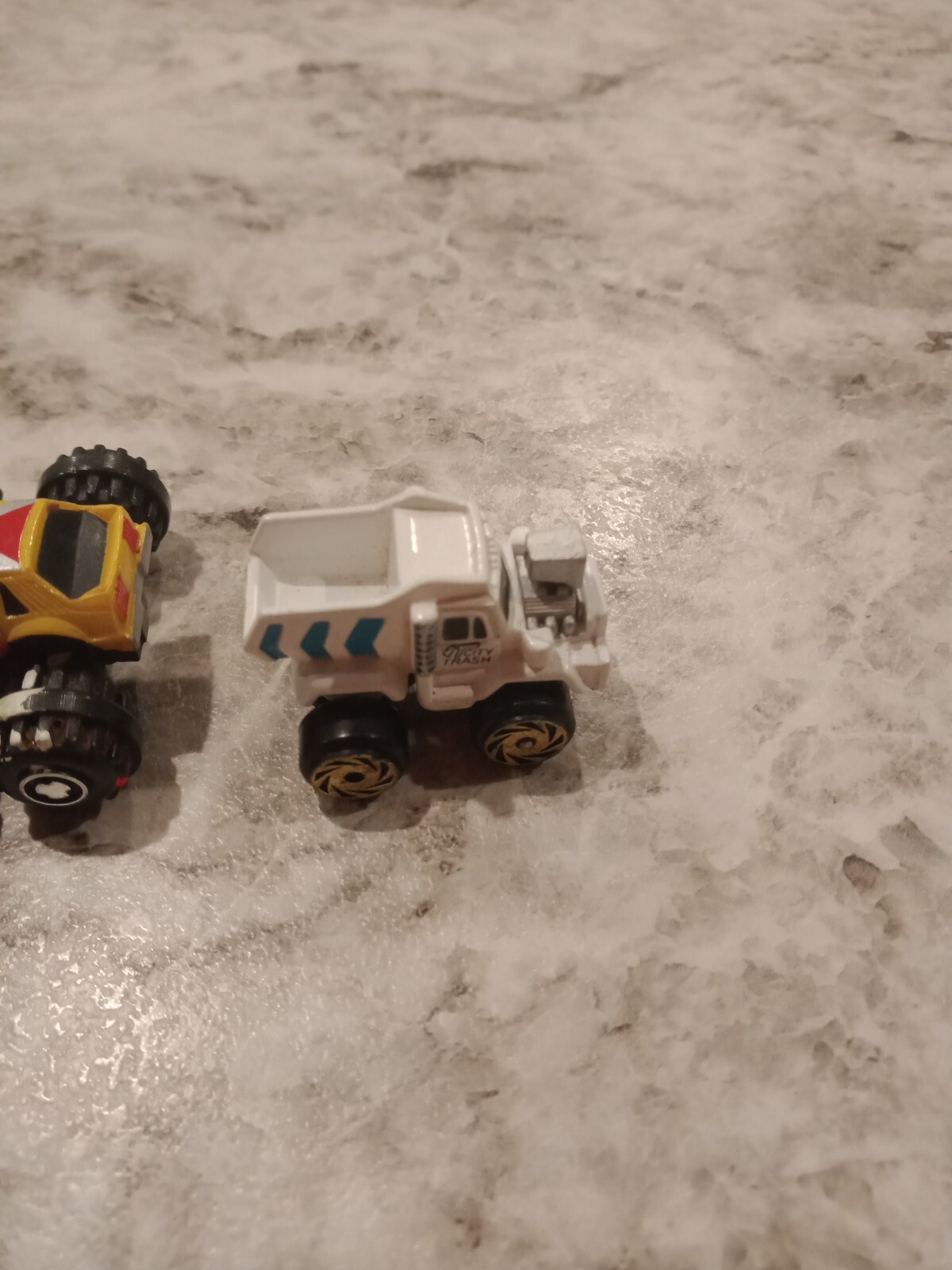 Picture 6 of 9