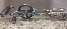 Vintage EKCO BEST Egg Beater Manual Crank Hand Mixer Blender Stainless Steel USA