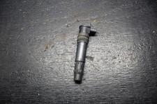 98-03 KAWASAKI NINJA ZX9R ZX9 OEM IGNITION COIL SPARK PLUG CAP 99 00 01 02