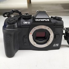 OLYMPUS OM-D E-M1 digital camera