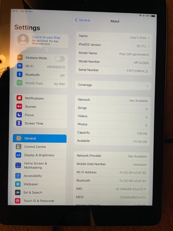 Apple iPad 5th Gen. 128GB, Wi-Fi + Cellular (O2), 9.7in - Silver great condition - Image 2 of 2