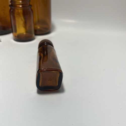 Collezione di 5 Bottiglie Medicinali Farmacia Ambra Vintage Scavate nel Capo Maggio NJ - Foto 14 di 20