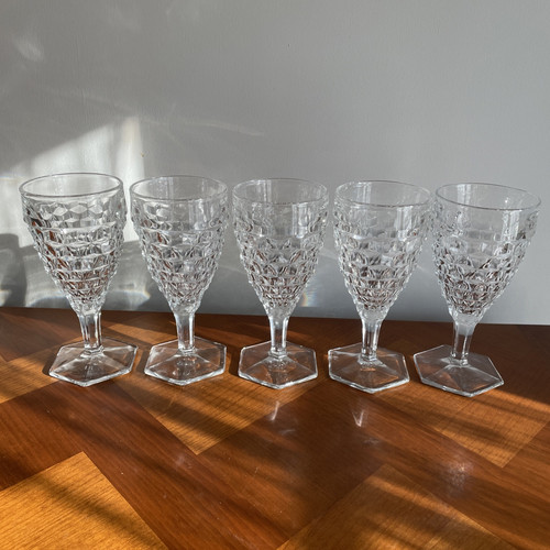 Set of Five Vintage Cut Crystal Wine Goblet Drinking Glasses - Picture 1 of 16