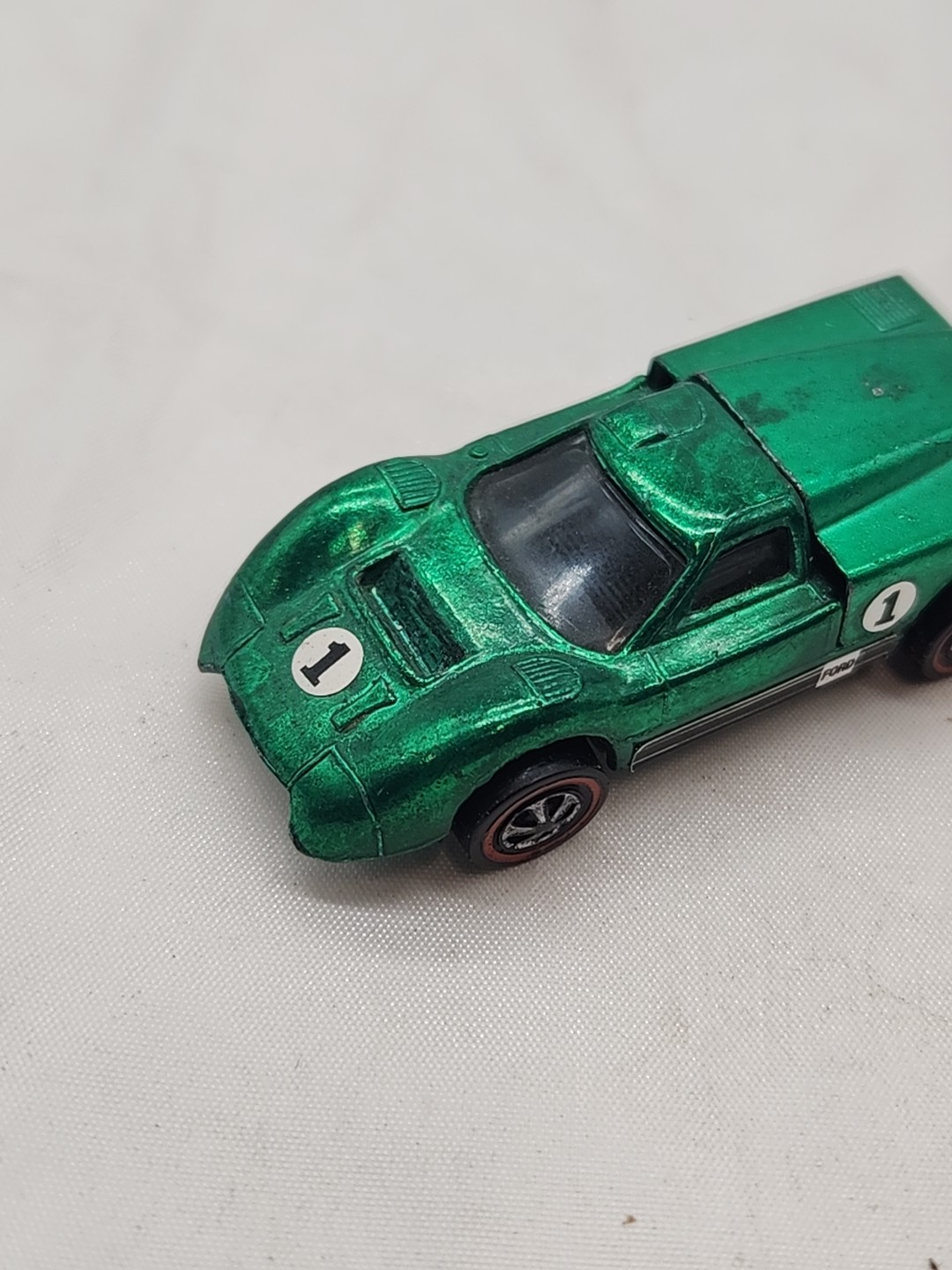 Picture 2 of 24