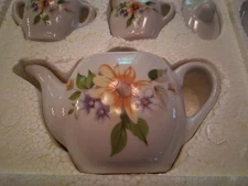 Child's China Dinner Set. VINTAGE NEW in box. Never Played  With. 16 Pieces