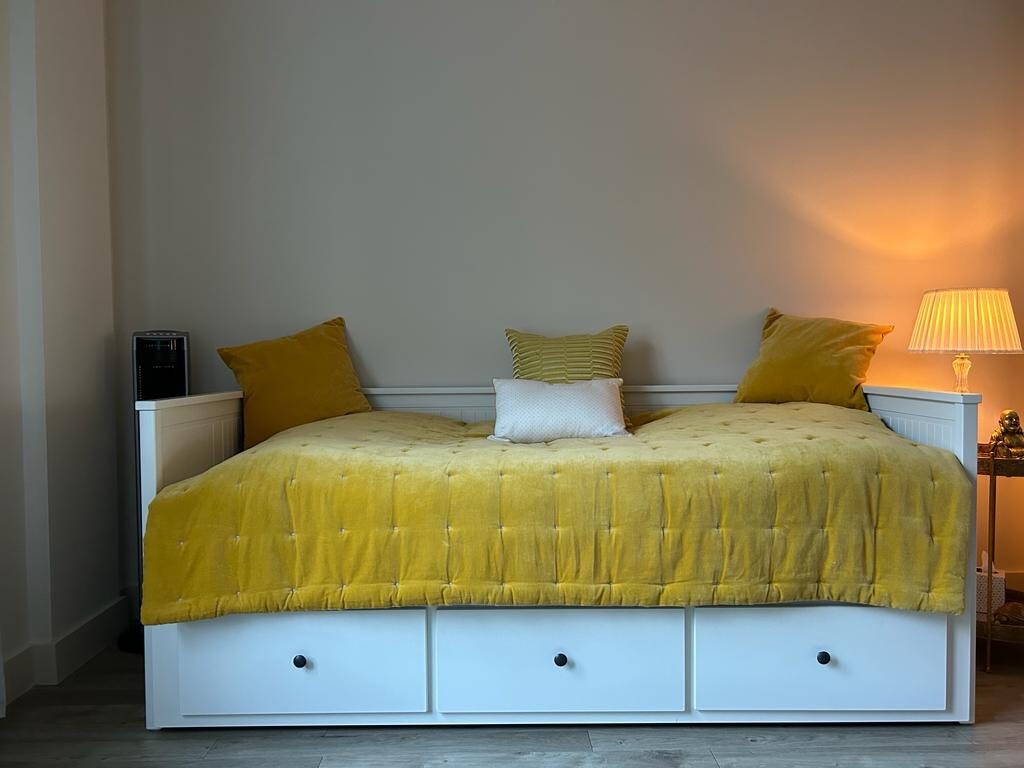 IKEA HEMNES DayBed Frame with 3 Drawers, White, 80x200 cm eBay