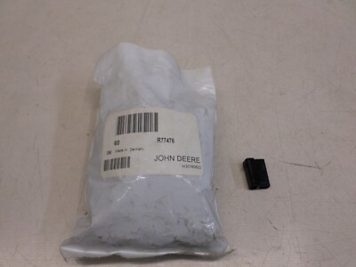 MANY JOHN DEERE EQUIPMENT LINES AND MODELS ELECTRICAL CONNECTOR R77476 SOLD EACH