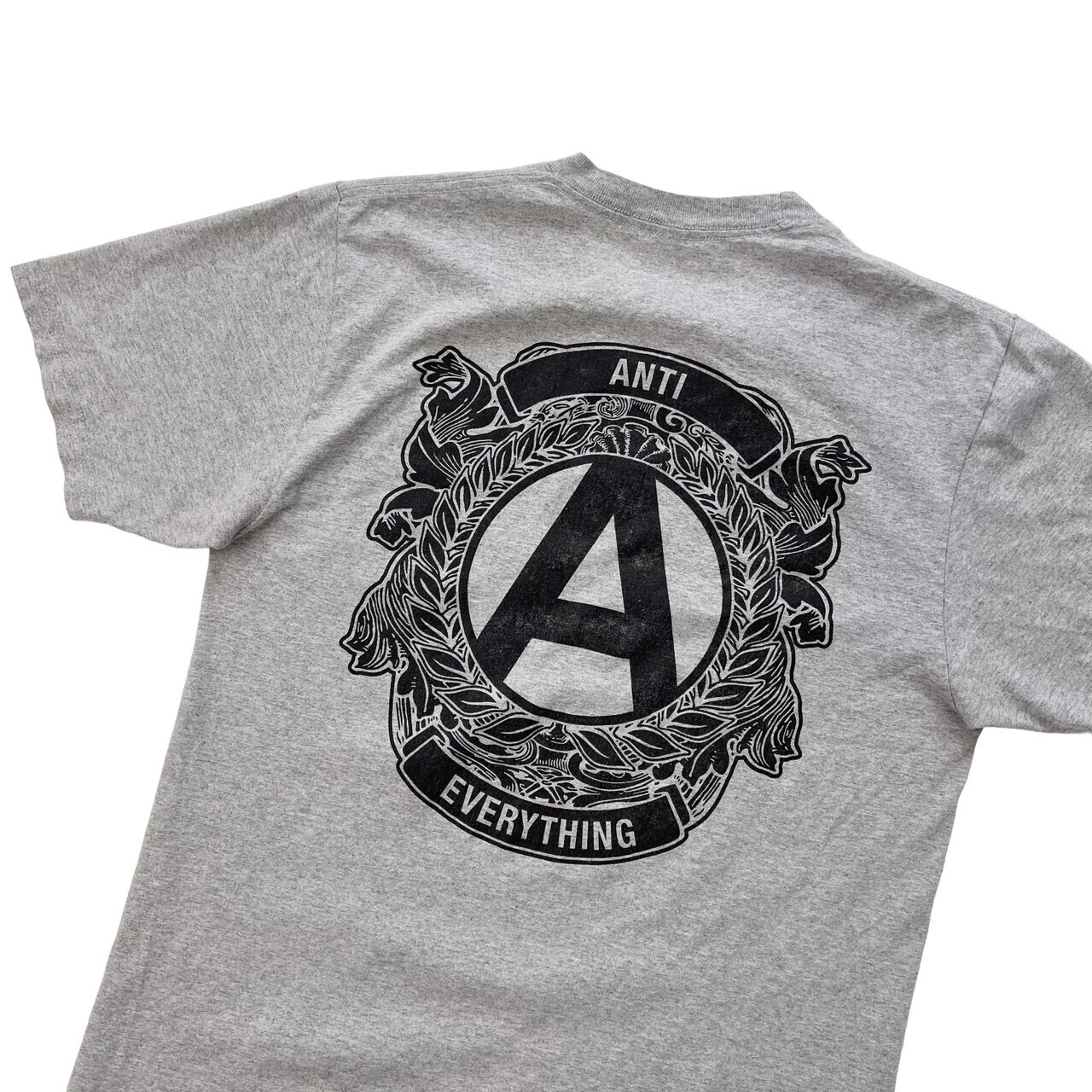 T shirt Supreme Anarchy gris