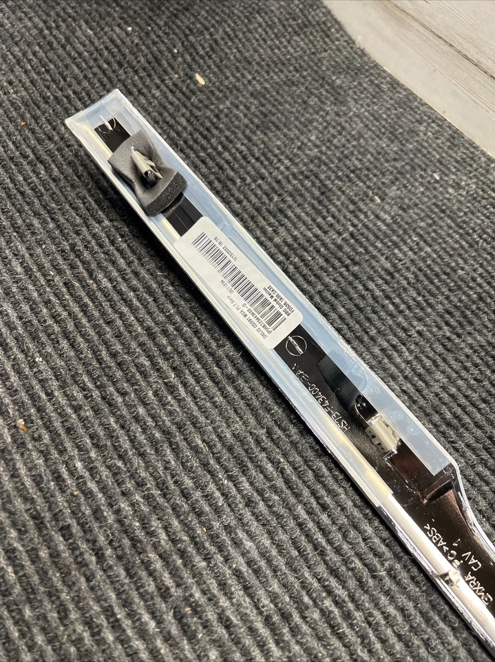 Ford Fusion 2017-2018 OEM maletero compartimento manija HS7Z-5443400-D Foto 4 de 4