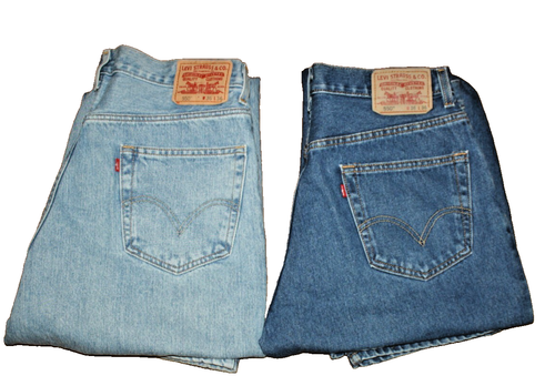 Lot of 2 Levi's Denim 550 Relaxed Fit Jeans Men 36 X 36 (35X35) Light/Med Wash