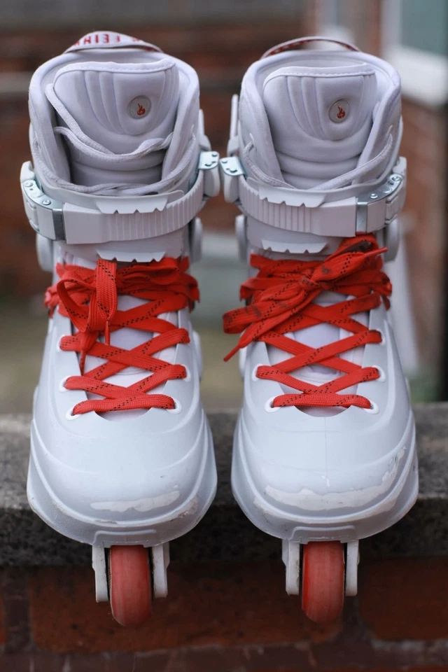 USD Aaron Feinbergh  Size 8-9 Light Grey Inline Skates - Image 4 of 4