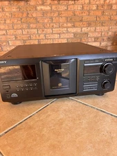 SONY CDP-CX455 400 Disc Changer No Remote Tested and Working perfectly 