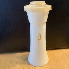 Vintage Tupperware Large 6" Hourglass White Pepper Shaker 718-35 Lid Gold Letter