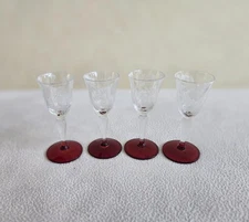 Set of 4 Etched Glass Cordial Liqueur Glasses Ruby Red Bases Clear Floral VTG