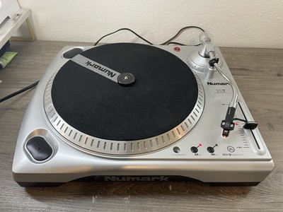 Numark TTi USB Turntable w/ iPod Dock & Pitch Control - Powers On