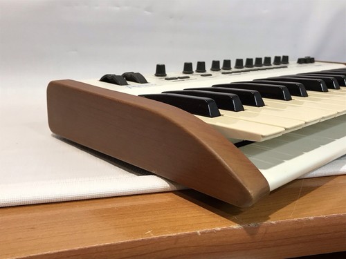 Arturia Analog Experience Keyboard 32- Notes Universal MIDI Controller UNTESTED - Picture 9 of 12