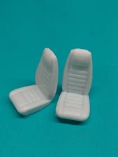 Revell AMT Ertl Monogram MPC 1/24 Scale Model Part Custom Bucket Seats Pair