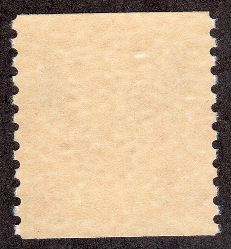 US # 1519 (1973) 10c- EFO:Misperf. Split flags. Separated. Mega misperf. Oops! - Picture 2 of 2