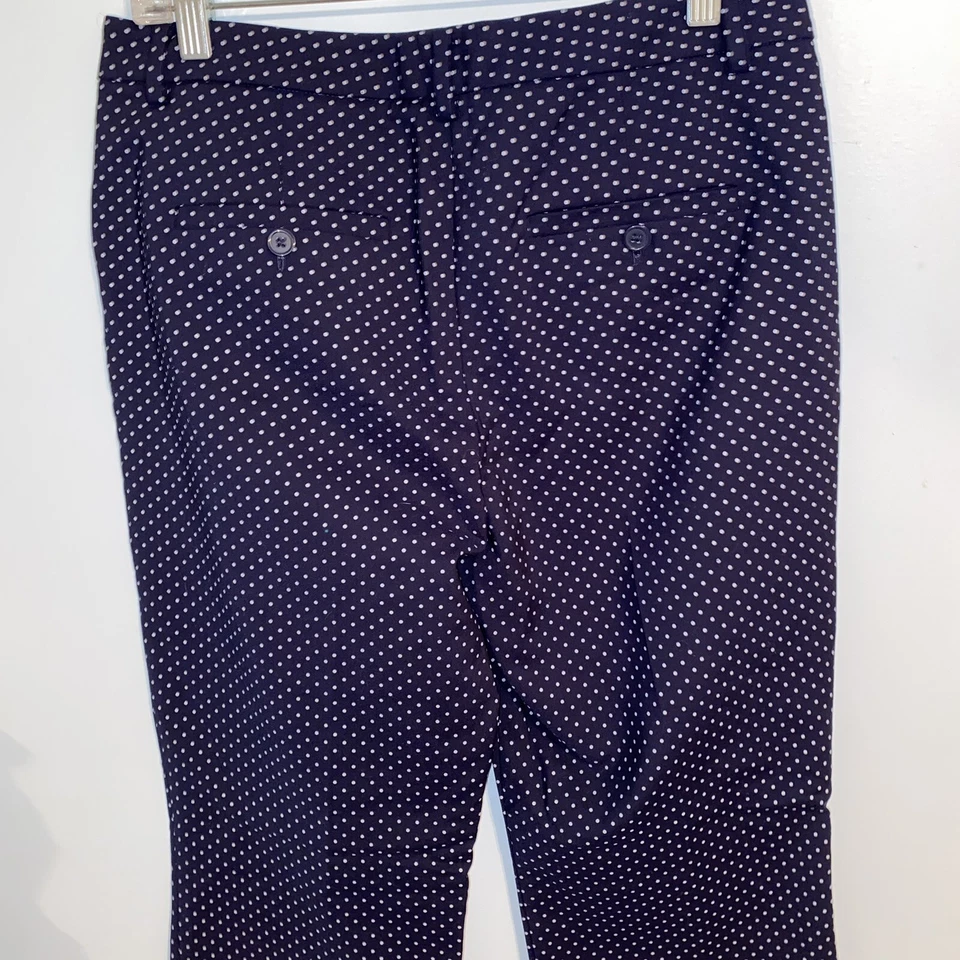 Pantalones 7th Ave Design Studio NY Co Azul Marino con Lunares, Talla 8 Corte Bota Calidad Foto 4 de 4