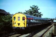 PHOTO  2-SAP EMU NO 5942 PLUS ANOTHER 2-SAP ON A WATERLOO - HOUNSLOW - WATERLOO