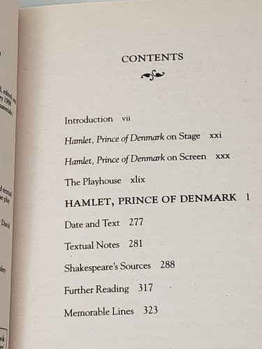 Hamlet by William Shakespeare (Bantam Classic edited by Bevington, Kastan) - Picture 4 of 5