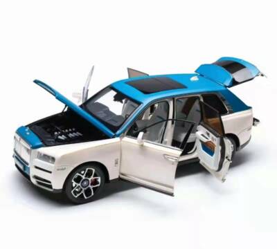 セール 1/18 ロールスロイス カリナン Rolls Royce グリーン 1/18 Rolls Royce Cullinan limited edition Green Diecast