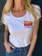 RARE 1983 VINTAGE 80s IN-N-OUT BURGER SOUVENIR T-SHIRT SZ S IN N OUT