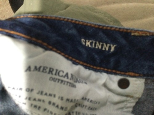 American Eagle Super Super Stretch Skinny Jeans Gr. 8 Distressed - Bild 6 von 7