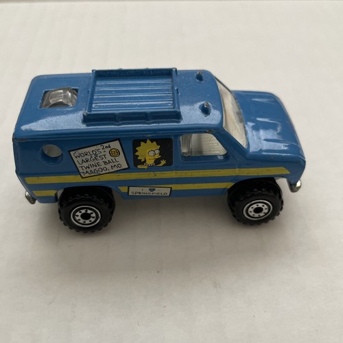 Hot Wheels Diecast 1/64 Bart Simpson Family Van and Cocoa Puffs 67 Pontiac - Picture 5 of 15