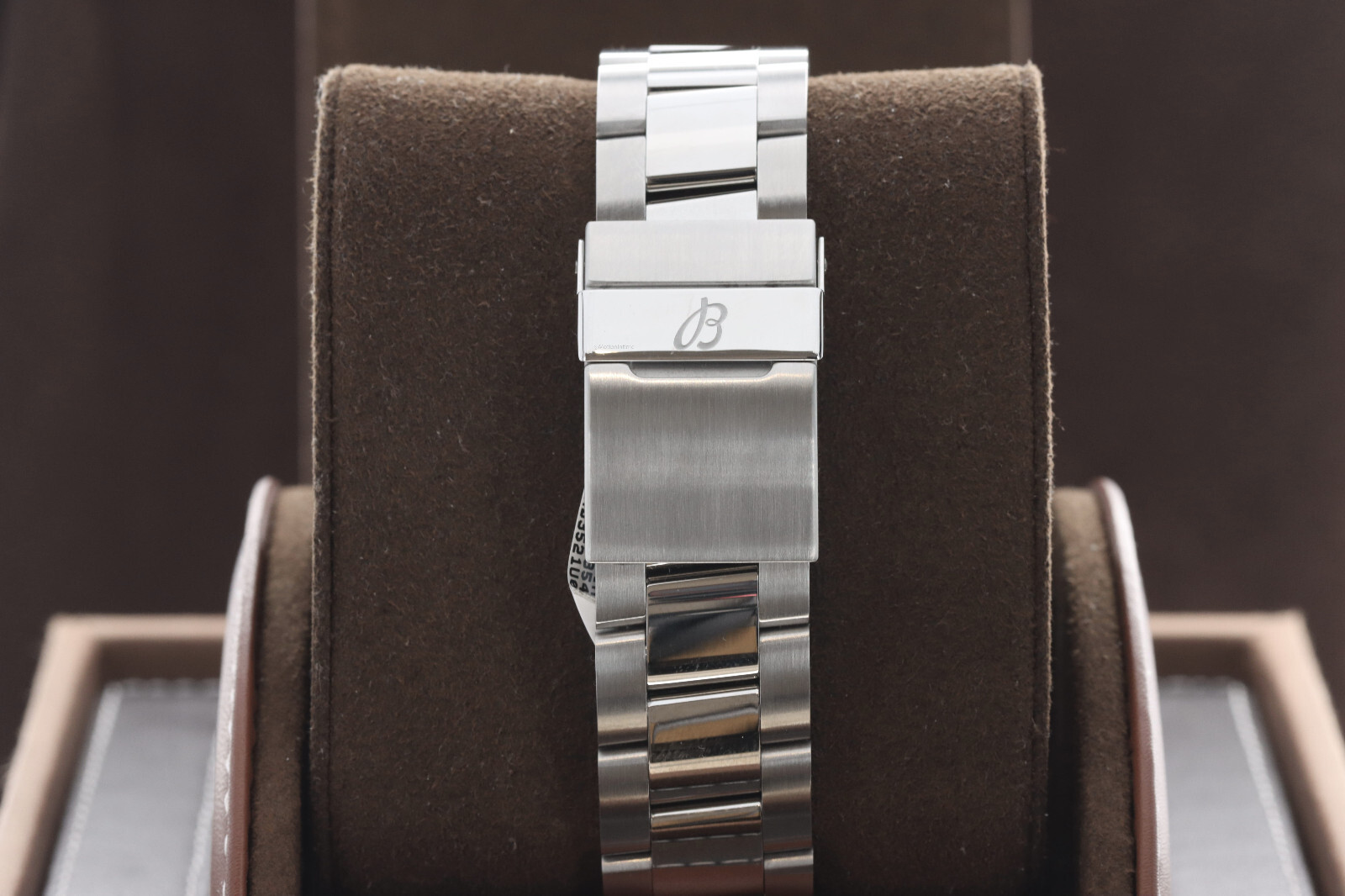 Breitling Aviator 8 Navitimer B35 Unitime Automat… - image 7